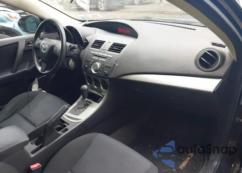 2010 Mazda Mazda3 I Touring из США, поврежденный, VIN JM1BL1SG8A1348950